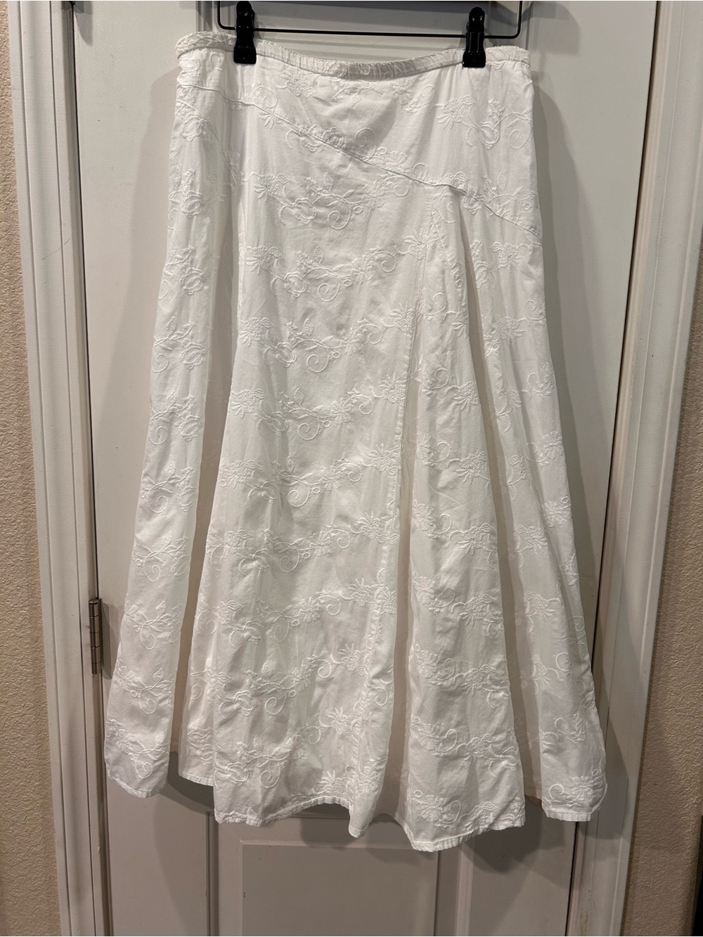 J. Jill Embroidered A-Line Skirt White Cotton Lined Flared